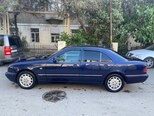 Mercedes E 240-5
