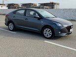 Hyundai Accent-11
