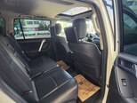 Toyota Land Cruiser Prado-10
