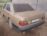 Mercedes 260 E-2