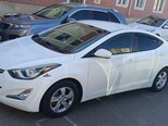 Hyundai Elantra-6