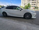 Toyota Camry-3