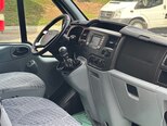 Ford Transit-9