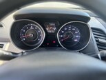 Hyundai Elantra-8