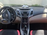 Hyundai Elantra-7