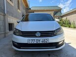 Volkswagen Polo-1