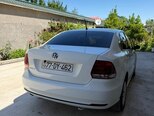 Volkswagen Polo-7