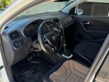 Volkswagen Polo-10