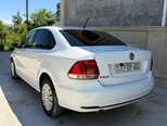 Volkswagen Polo-8