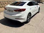 Hyundai Avante-7
