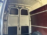 Ford Transit-8