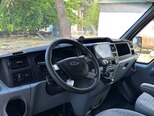 Ford Transit-12