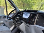 Ford Transit-14