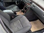 Mercedes E 240-8
