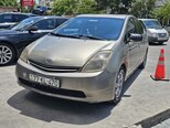Toyota Prius-2