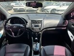Hyundai Accent-10