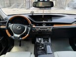 Lexus ES 300h-5