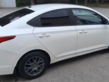 Hyundai Accent-5