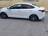 Hyundai Accent-6