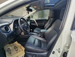Toyota RAV4-12