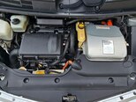 Toyota Prius-13