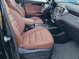 Kia Sorento-12