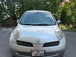 Nissan March-1