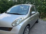 Nissan March-5