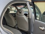 Nissan March-10