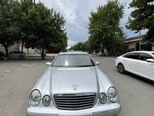 Mercedes E 240-7