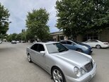 Mercedes E 240-8