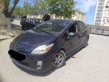 Toyota Prius-1