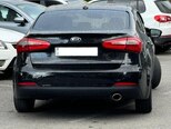 Kia Cerato-9