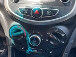Hyundai Accent-13