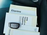Hyundai Elantra-16