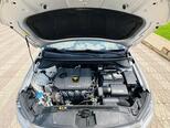 Hyundai Elantra-17