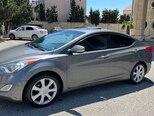 Hyundai Elantra-4