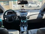 Hyundai Elantra-9