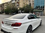 BMW 528-5
