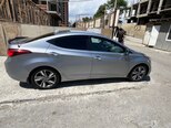 Hyundai Elantra-4
