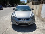 Hyundai Elantra-1