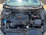 Hyundai Elantra-13