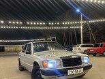 Mercedes 190-4