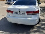 Hyundai Sonata-9