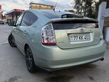 Toyota Prius-14