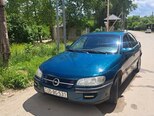Opel Omega-1