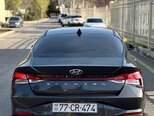 Hyundai Elantra-3