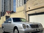 Mercedes E 240-3