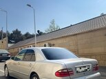 Mercedes E 240-8