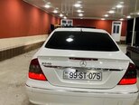 Mercedes E 240-10